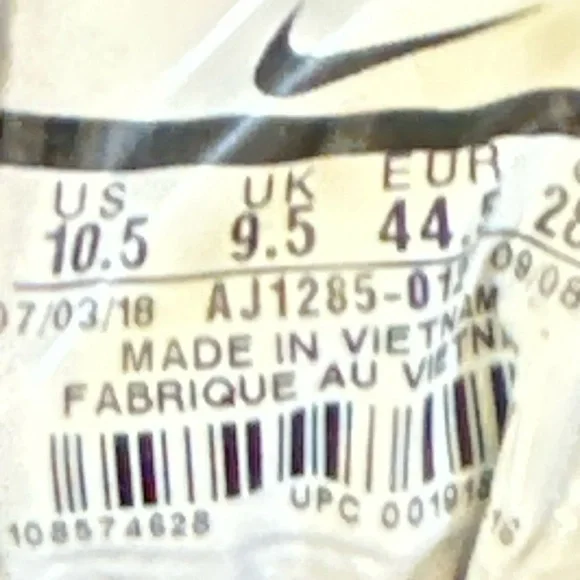 Nike Air Max 90 Black Bright Crimson Sneakers - Picture 7 of 7